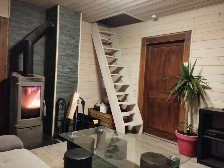 Chalet 8 Personnes + Grand Terrain Et Riviere Entremont 外观 照片